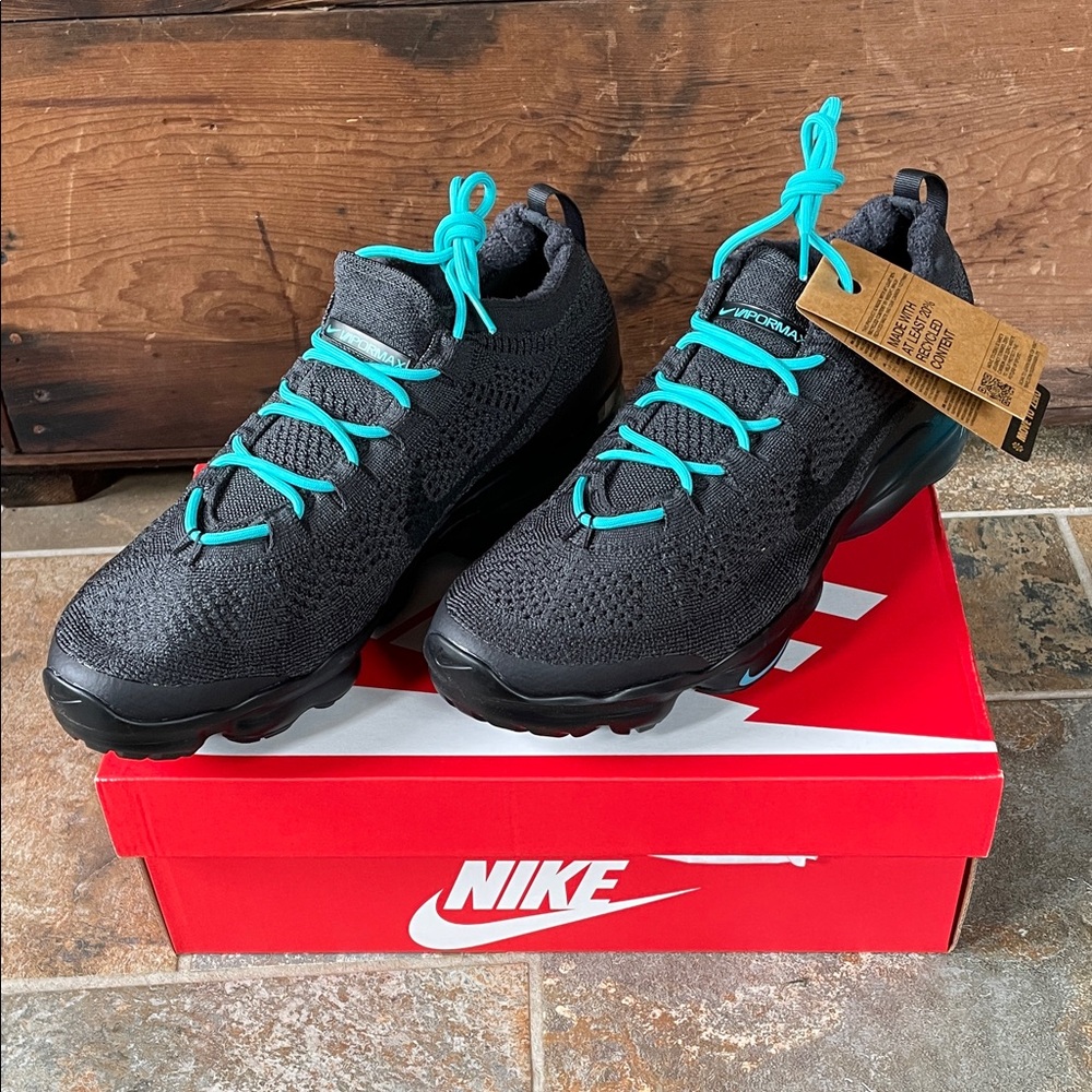 Men’s Nike Air VaporMax 2023 Flyknit Size 12